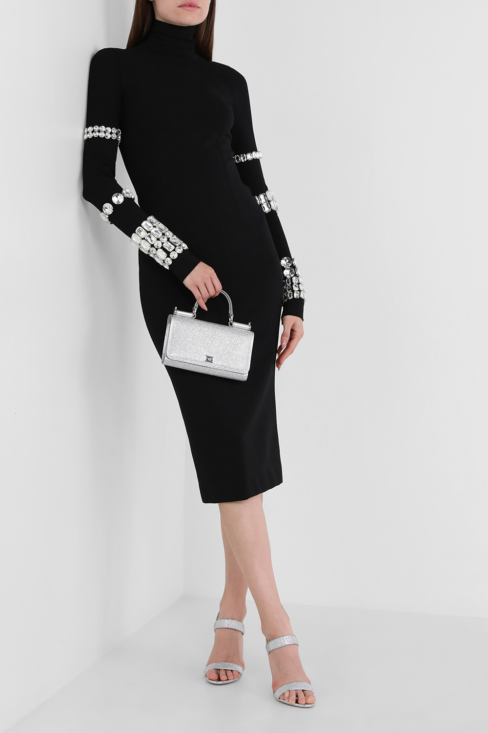 דולצ'ה וגבאנה X קים שמלת סלים מידי שחורה עם אבני חן